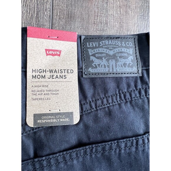 NWT Levis High Waisted Mom Jeans 28"x30" (Actual 28X29.5") Pants Black - Picture 6 of 13